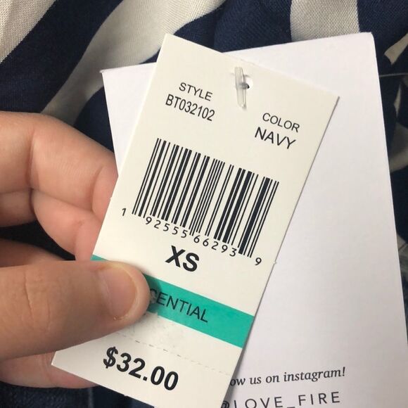 NWT Stripe XS Tank Top- Navy and white stripes - Picture 3 of 4